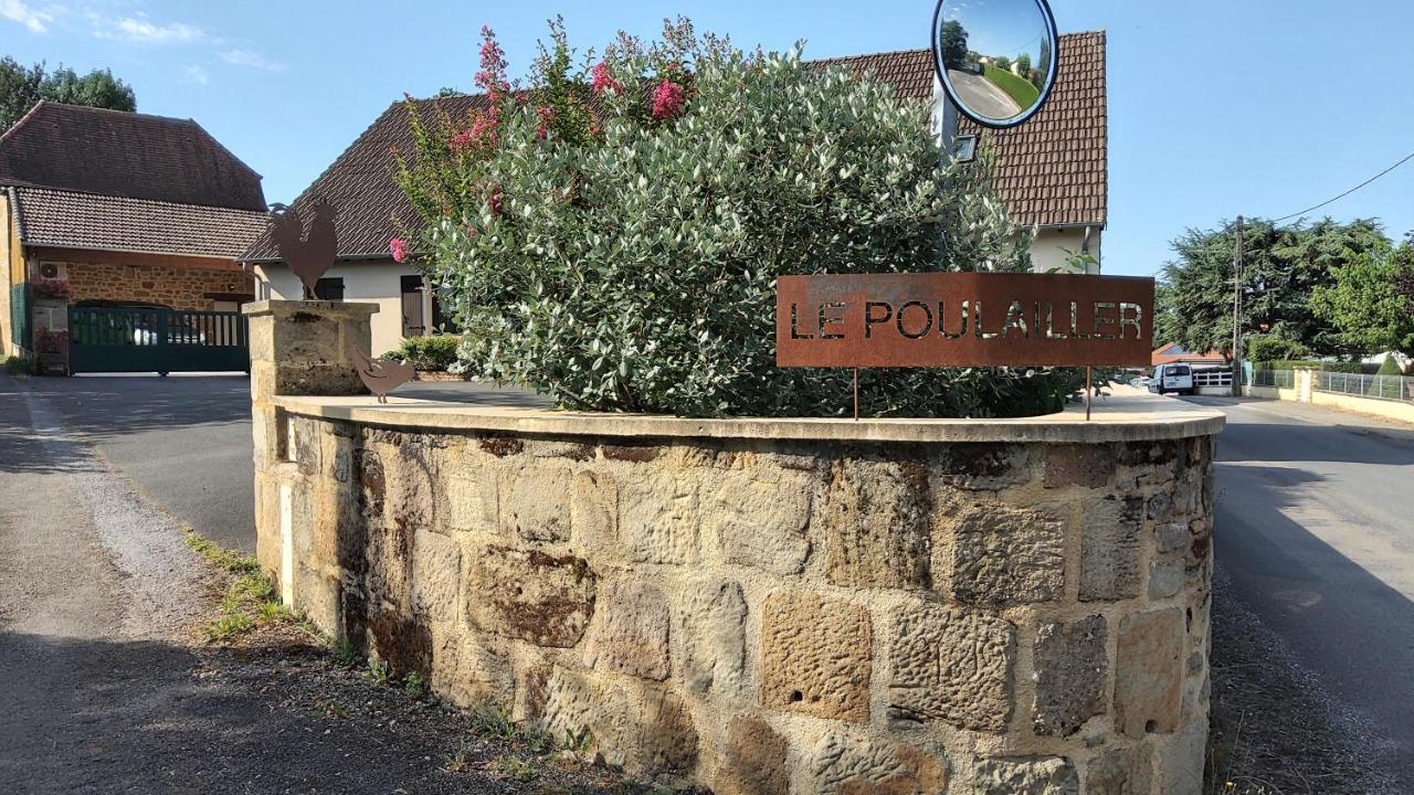 Le Poulailler De La Chayrie Villa Lacapelle-Marival Exterior foto